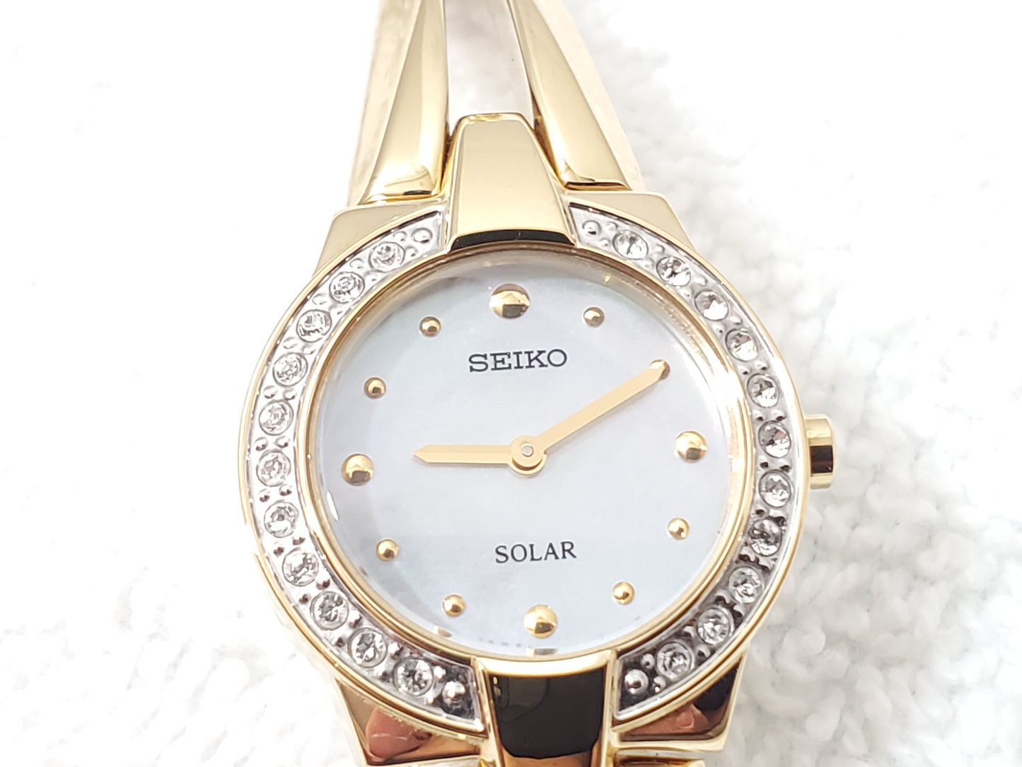 Seiko Women's Solar Watch Mother Pearl Dial Gold Plated Diamonds Bezel Bracelet