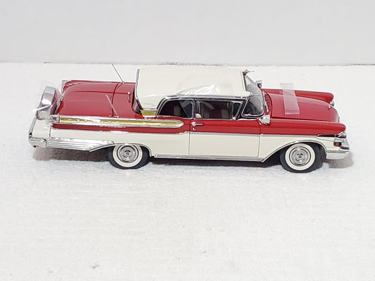 Danbury Mint 1957 Mercury Turnpike Cruiser 1:24 Diecast Red White Vintage NIB