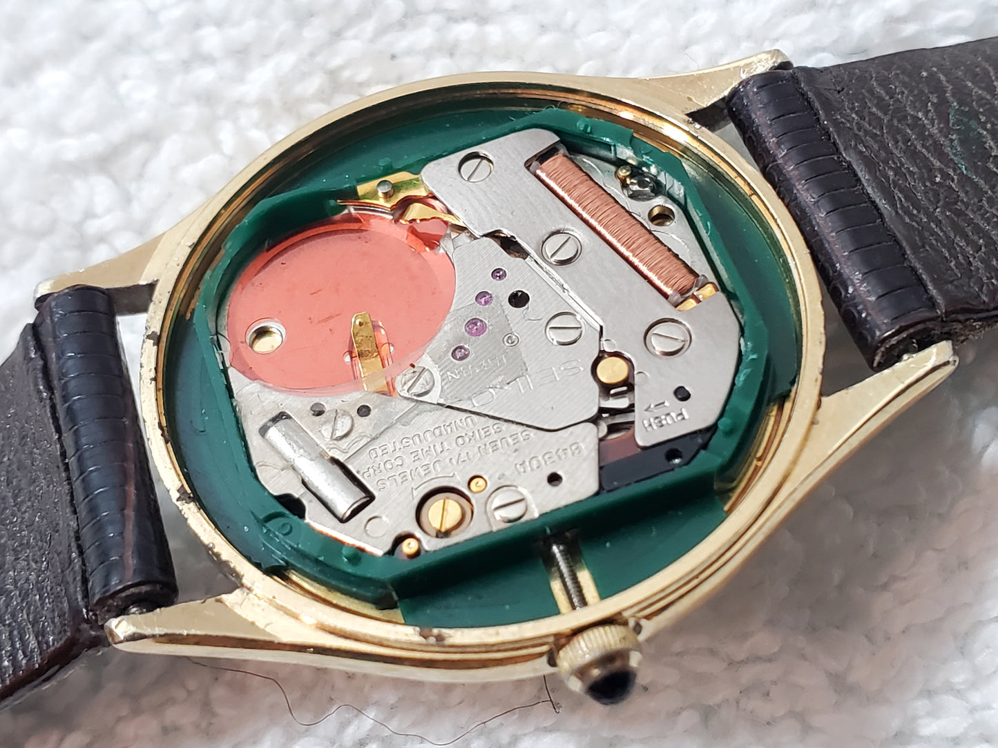 Vintage Seiko 1980's Gold Plated Women's Watch Diamond Dial 7 Jewels Leather