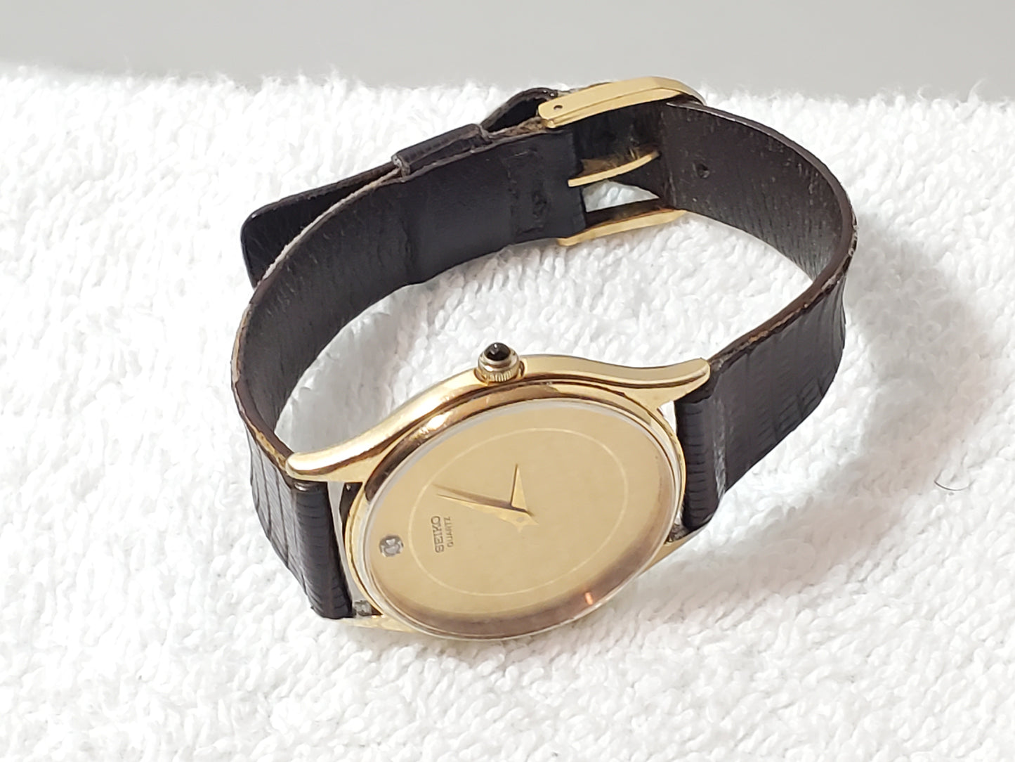 Vintage Seiko 1980's Gold Plated Women's Watch Diamond Dial 7 Jewels Leather