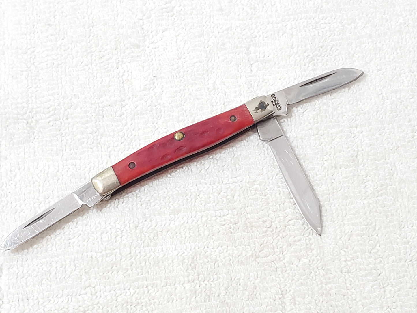 Vintage 1980's Case XX DR6333 SS Smal Stockman Pocket Knife Red Bone 3 Blade