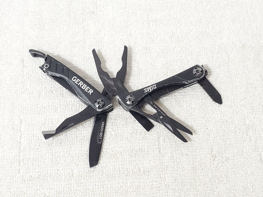 Gerber Dime Black Mini Multi-Tool Black Compact Keychain Pliers Scissors Tool