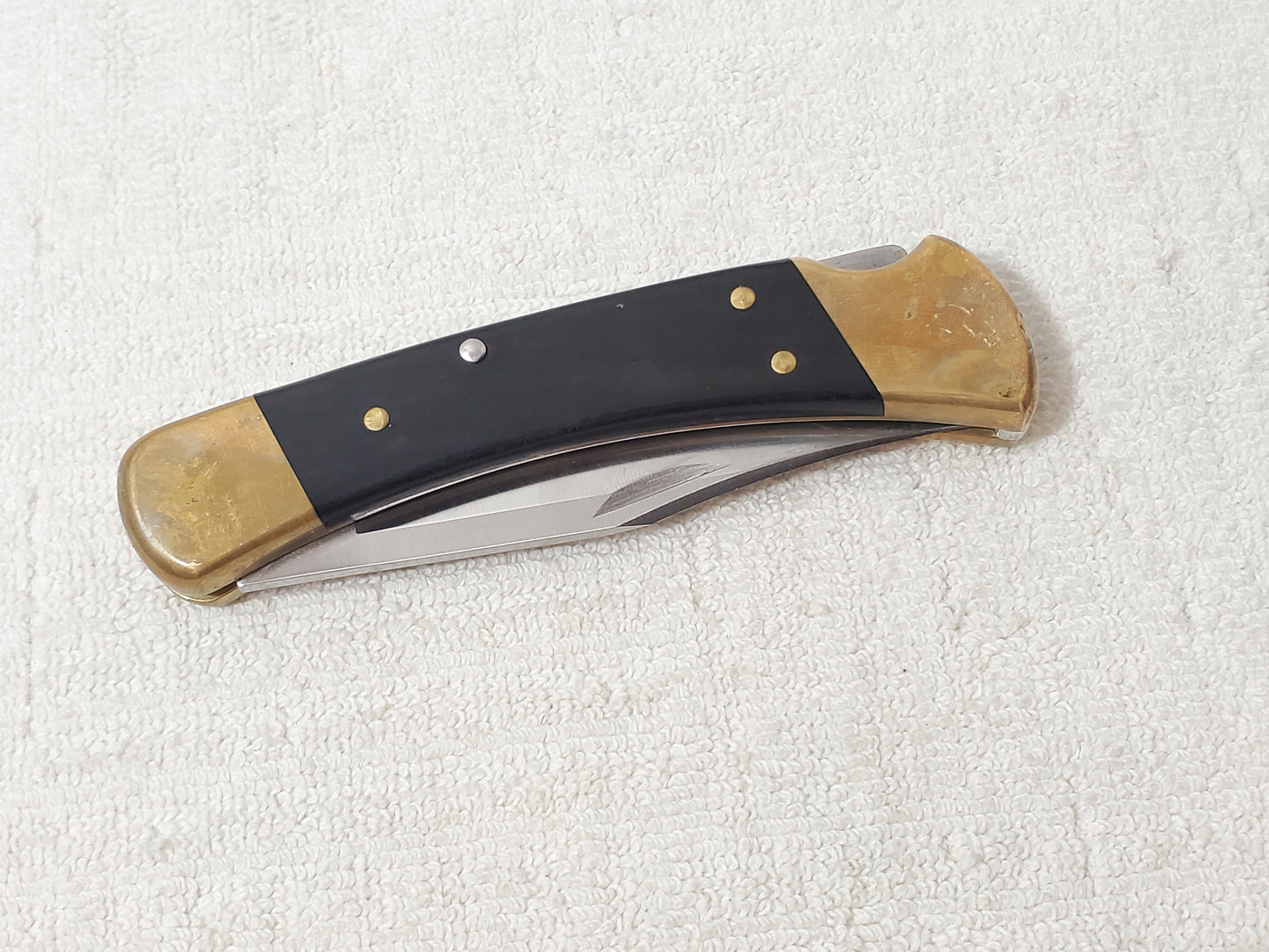 Vintage Buck 110 Folding Hunter Knife Wood Brass Lockback Black Leather Sheath
