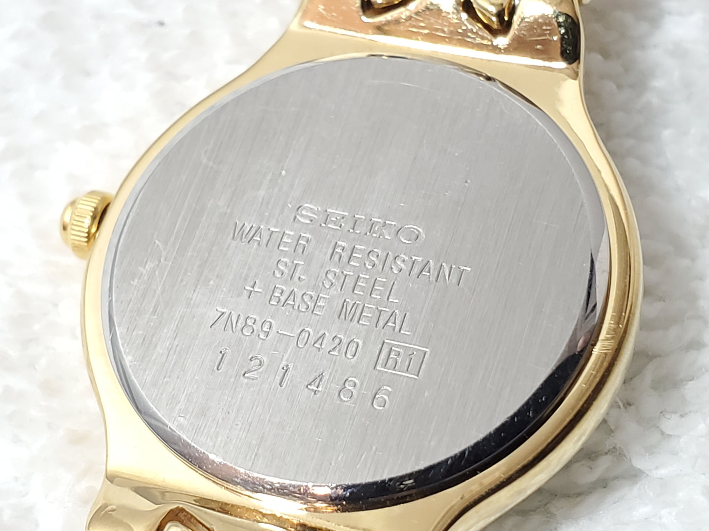Vintage Seiko Gold Tone Plated Women's Date Watch White Dial Roman Numerals