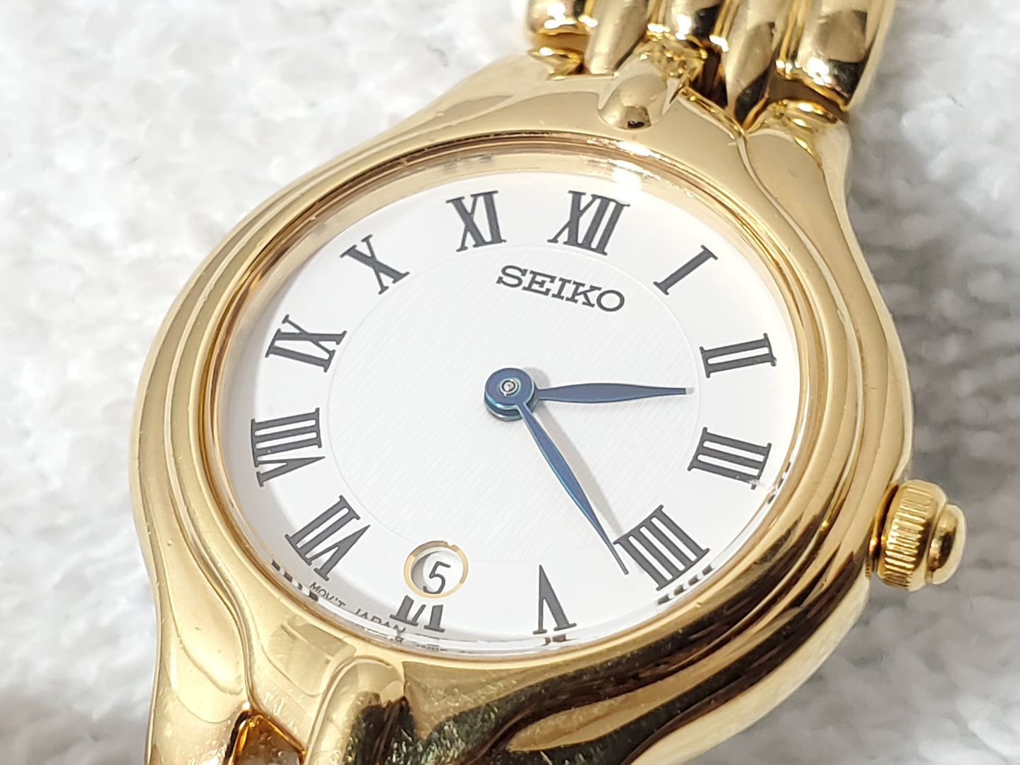 Vintage Seiko Gold Tone Plated Women's Date Watch White Dial Roman Numerals