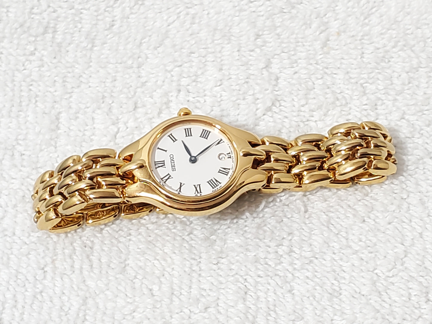 Vintage Seiko Gold Tone Plated Women's Date Watch White Dial Roman Numerals