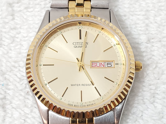 Vintage Citizen Men's Day Date Presidential Watch Gold Tone Stainless Steel