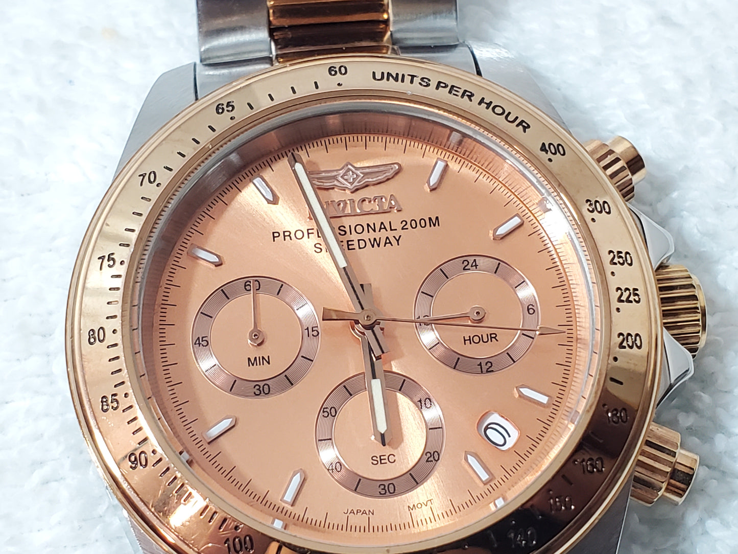 Invicta 6933 Speedway Men's Chronograph Date Watch Rose Gold Tone WR 200 Meters