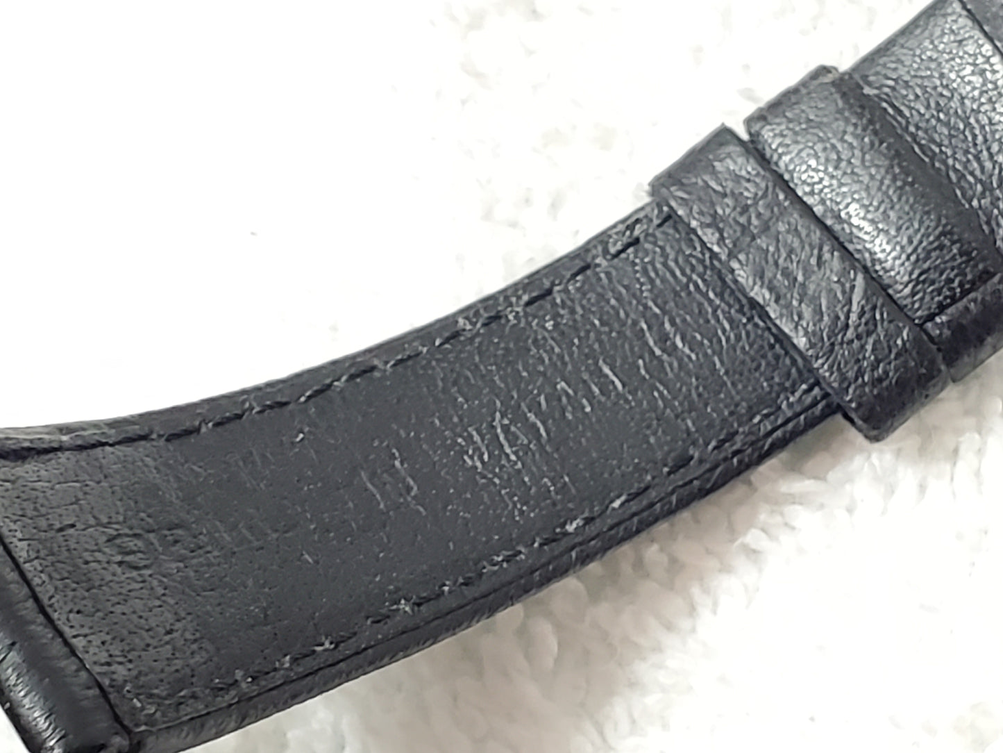 Vintage Seiko Women's Quartz Watch Black Dial Gold Tone Leather Band One Jewel