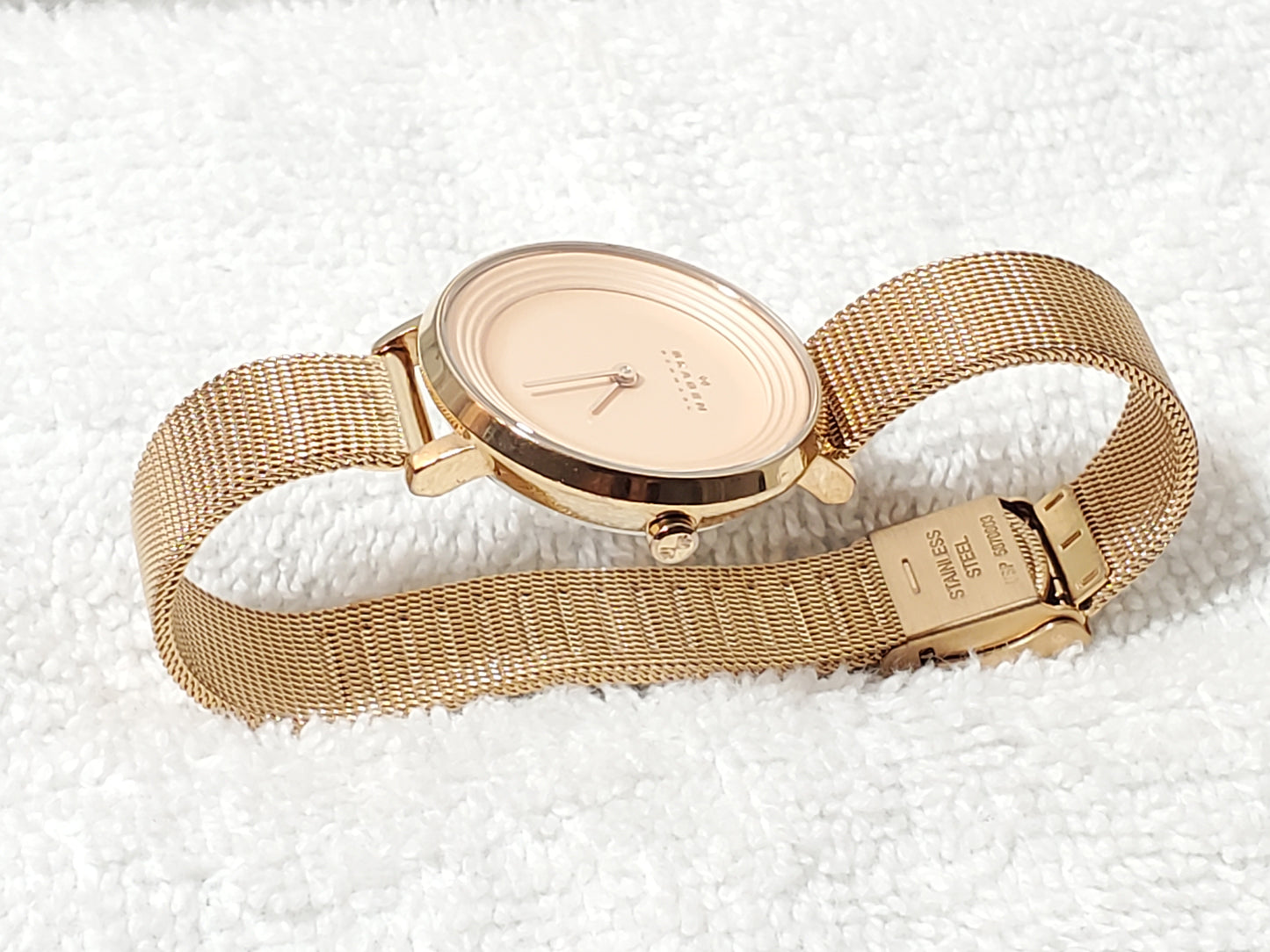 Skagen Ditte Women's Quartz Watch Rose Gold Tone Stainless Steel Mesh Band