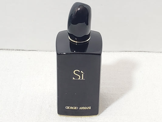 Giorgio Armani Sì Eau de Parfum Intense Original Black Glass Bottle Formula New