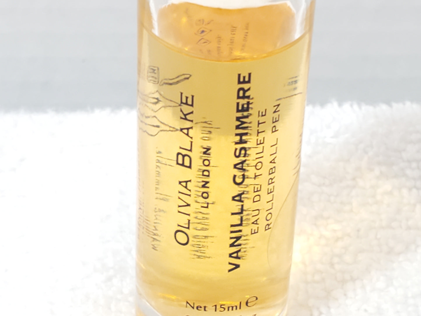 Olivia Blake London Vanilla Cashmere EDT Rollerball Pen 15ml 0.52oz Travel Size