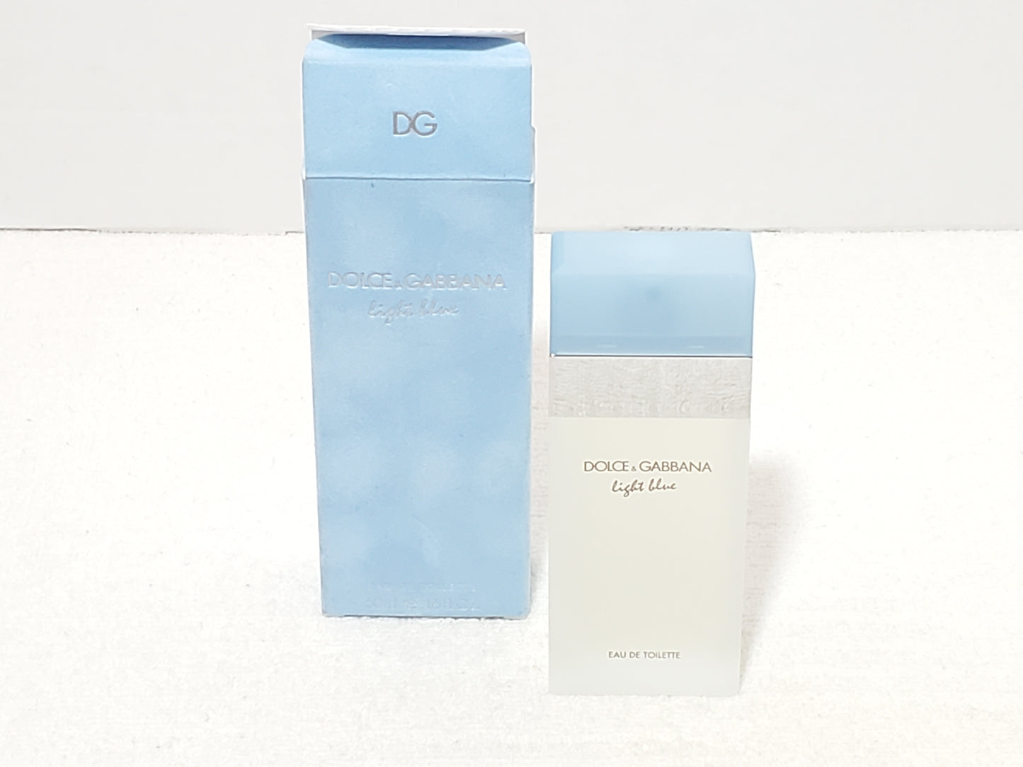 Dolce & Gabbana Light Blue Eau de Toilette Women’s 1.6 oz Batch Code 1021PM NIB