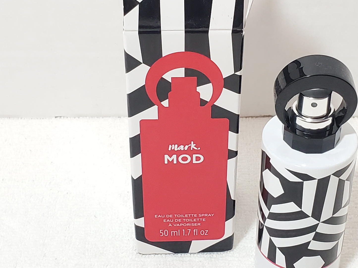 Mark MOD by Avon Eau de Toilette Spray 1.7 oz / 50 ml EDT with Box New for Women