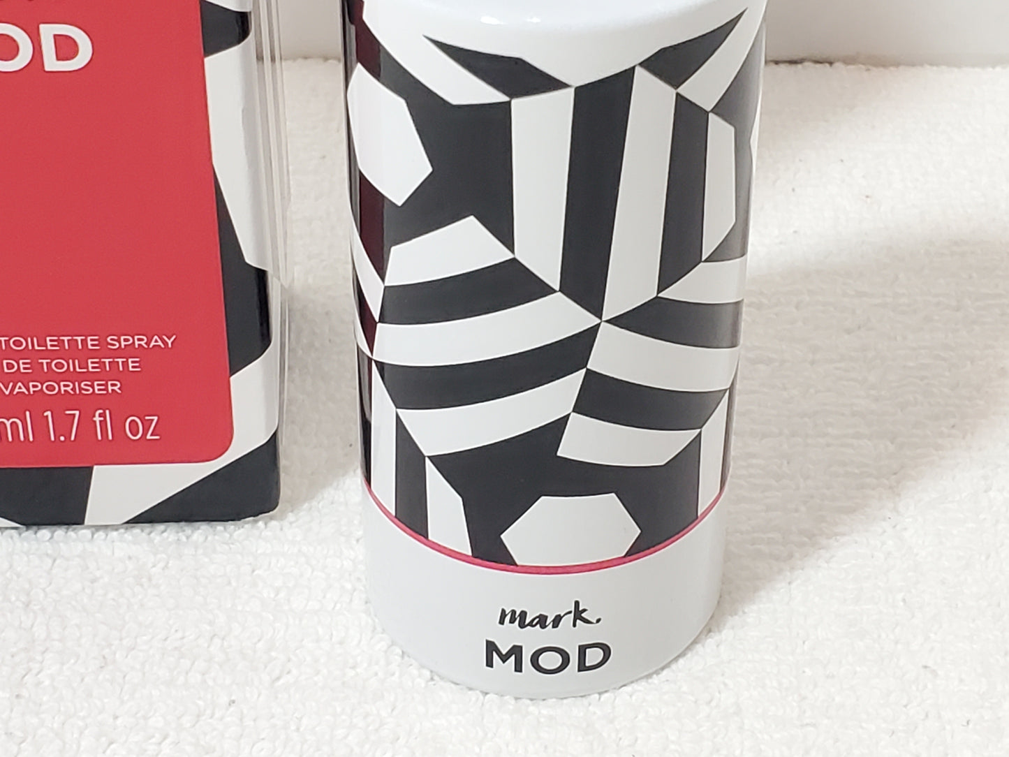 Mark MOD by Avon Eau de Toilette Spray 1.7 oz / 50 ml EDT with Box New for Women