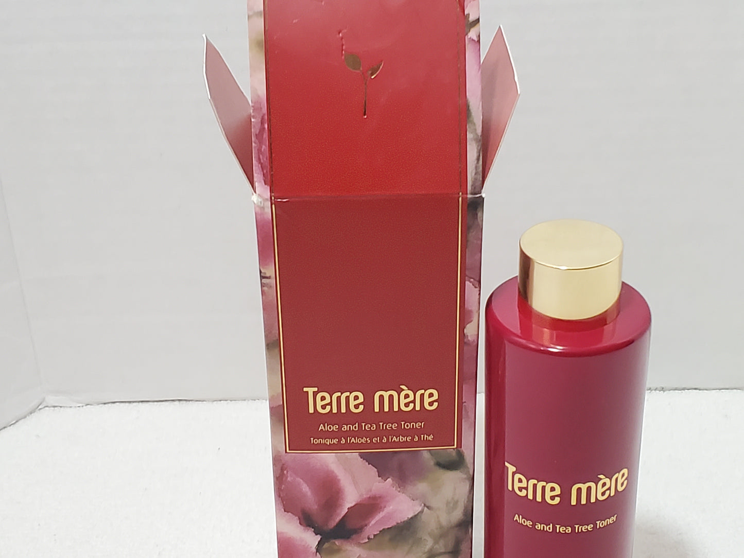 Terre Mère Aloe and Tea Tree Toner 5 oz / 150 ml Anti-Aging New in Box