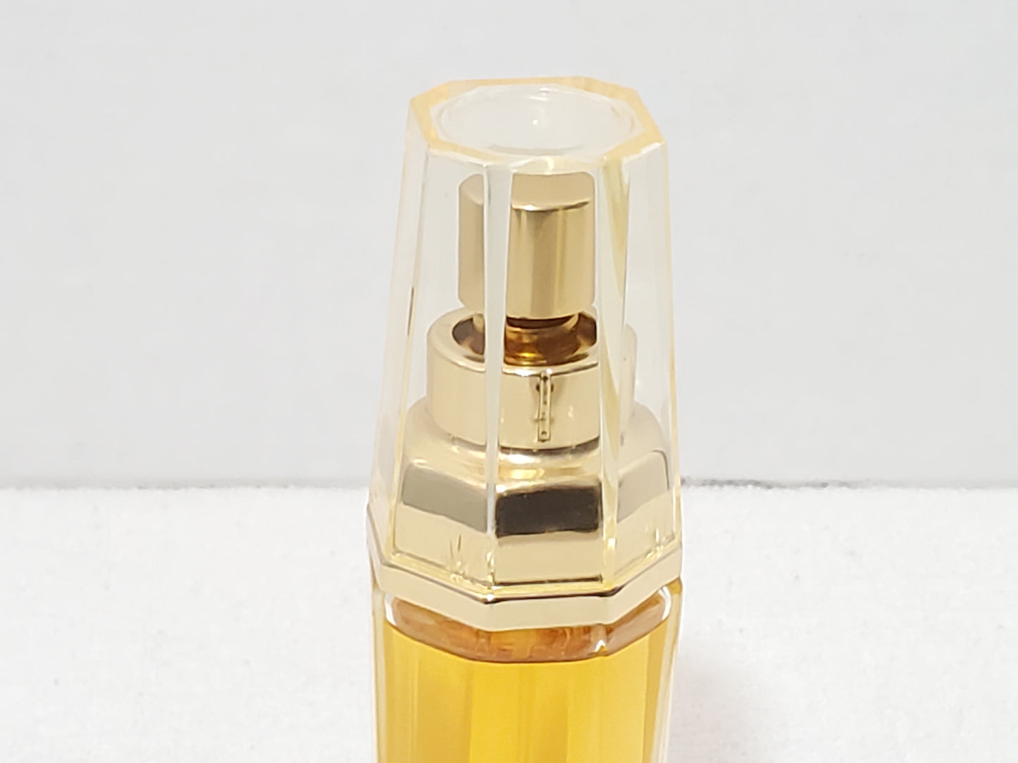 Vintage Mary Kay Angelfire Eau de Toilette Spray 1.75 oz / 51ml Batch Code BM03
