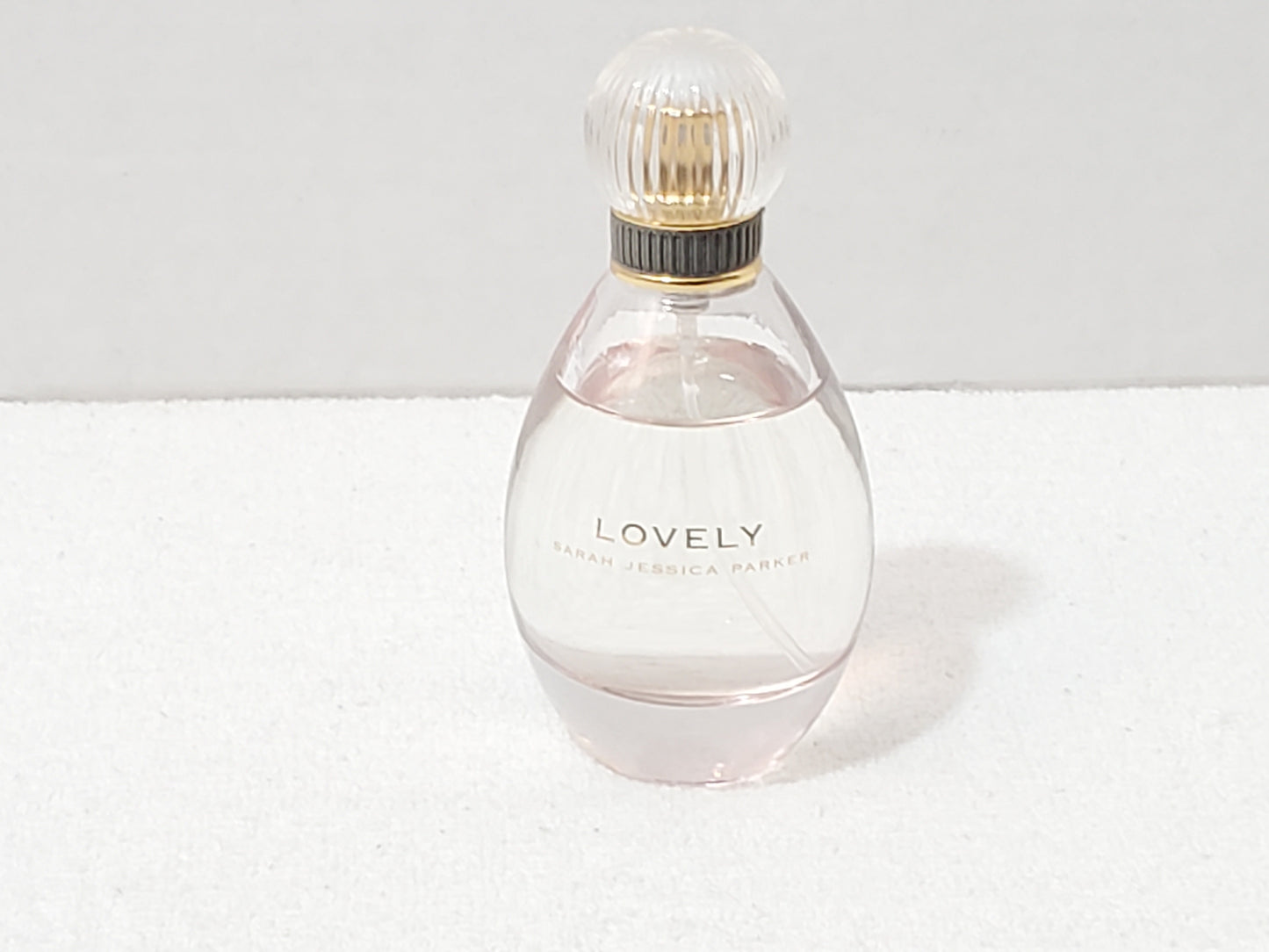 Lovely by Sarah Jessica Parker 1.7 oz / 50ml Eau De Parfum EDP Spray Women's
