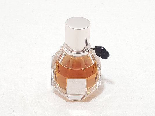Viktor & Rolf Flowerbomb Eau de Parfum EDP Spray 30ml / 1 oz Batch Code 62JN1D