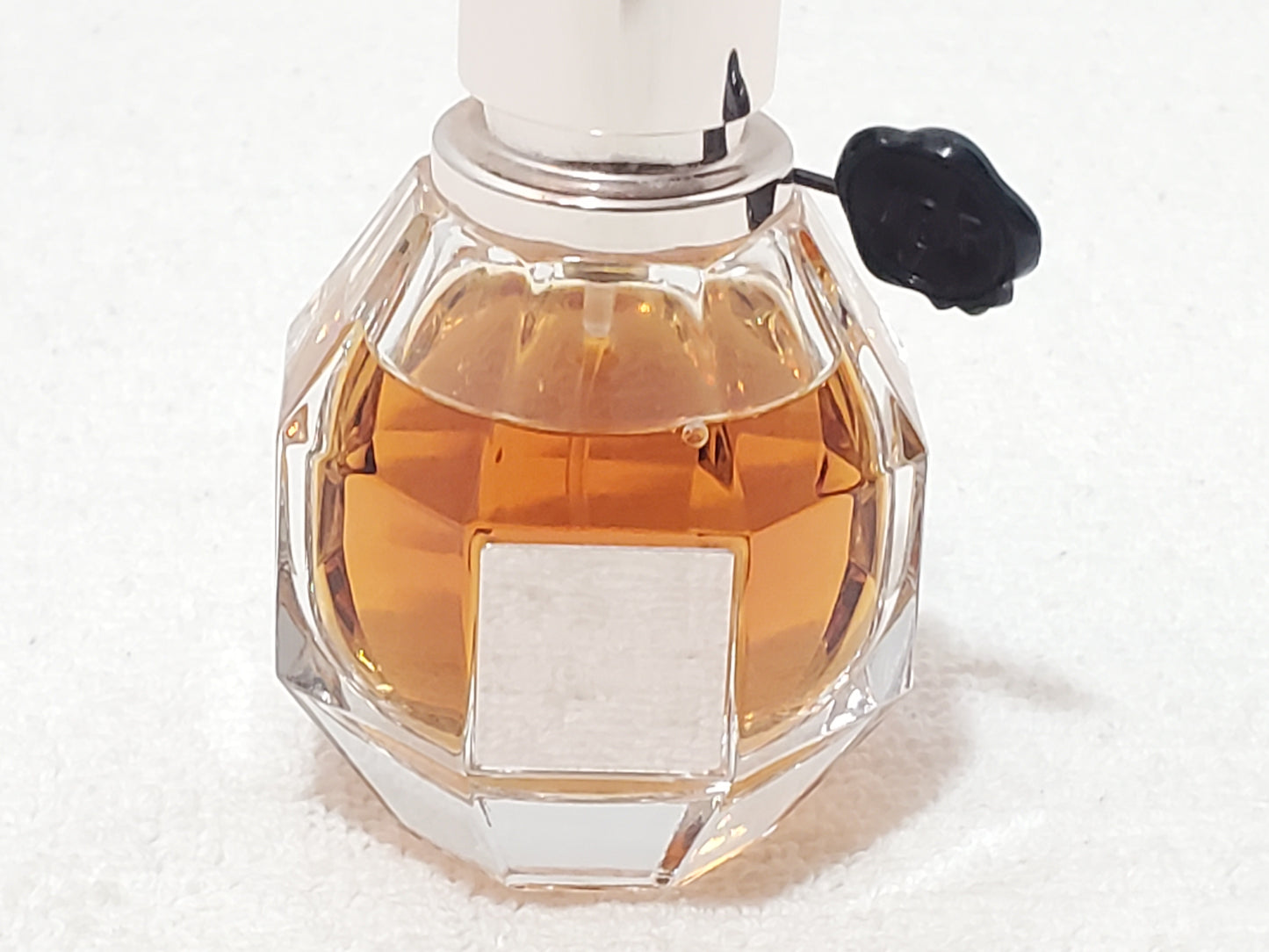 Viktor & Rolf Flowerbomb Eau de Parfum EDP Spray 30ml / 1 oz Batch Code 62JN1D