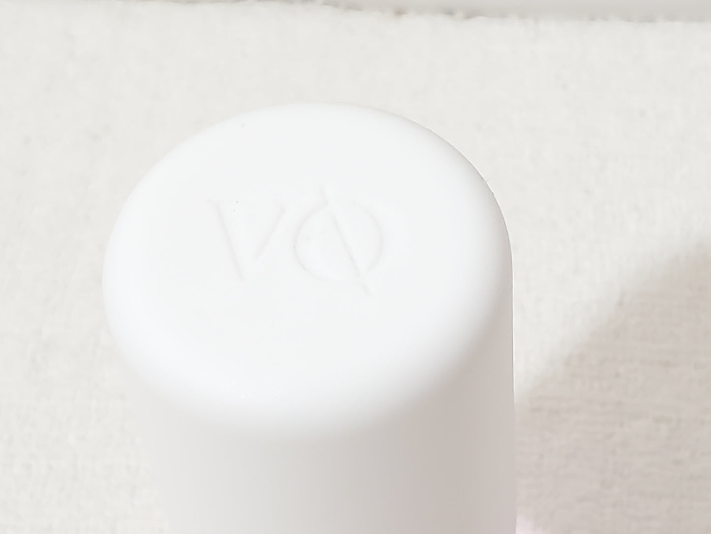 VO Rose Lychee Hair and Body Fragrance Mist 2.7 oz / 80ml for Women New