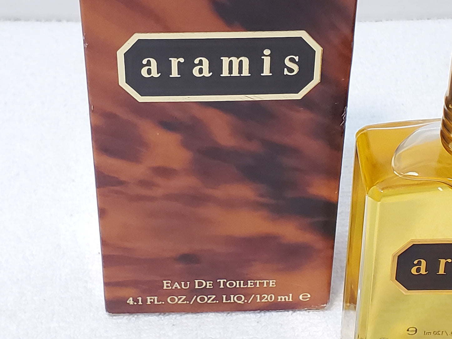 Vintage Aramis Eau De Toilette 4.1 oz / 120ml Splash Made in England Batch AC2