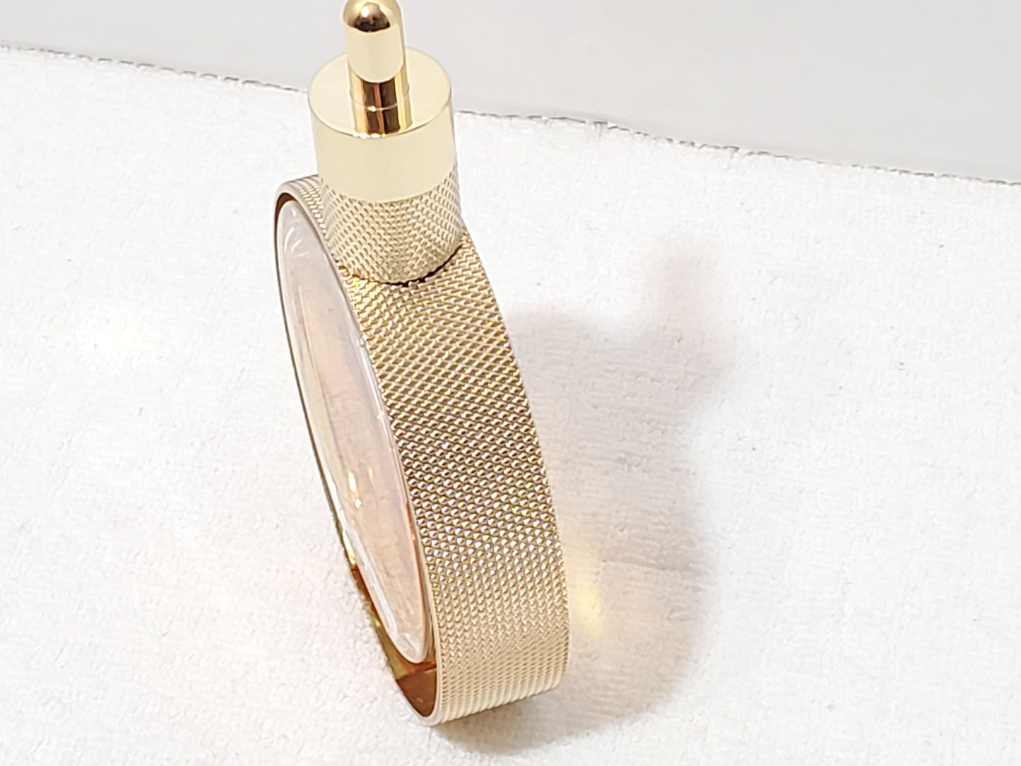 Michael Buble By Invitation Eau De Parfum Spray 1.7 oz / 50ml Gold Tone Women