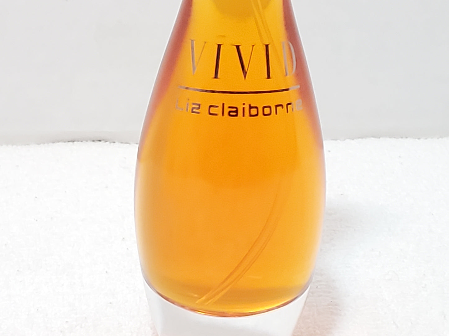 Vintage Liz Claiborne Vivid Eau De Toilette EDT Spray 1.7 oz / 50ml Rare Perfume