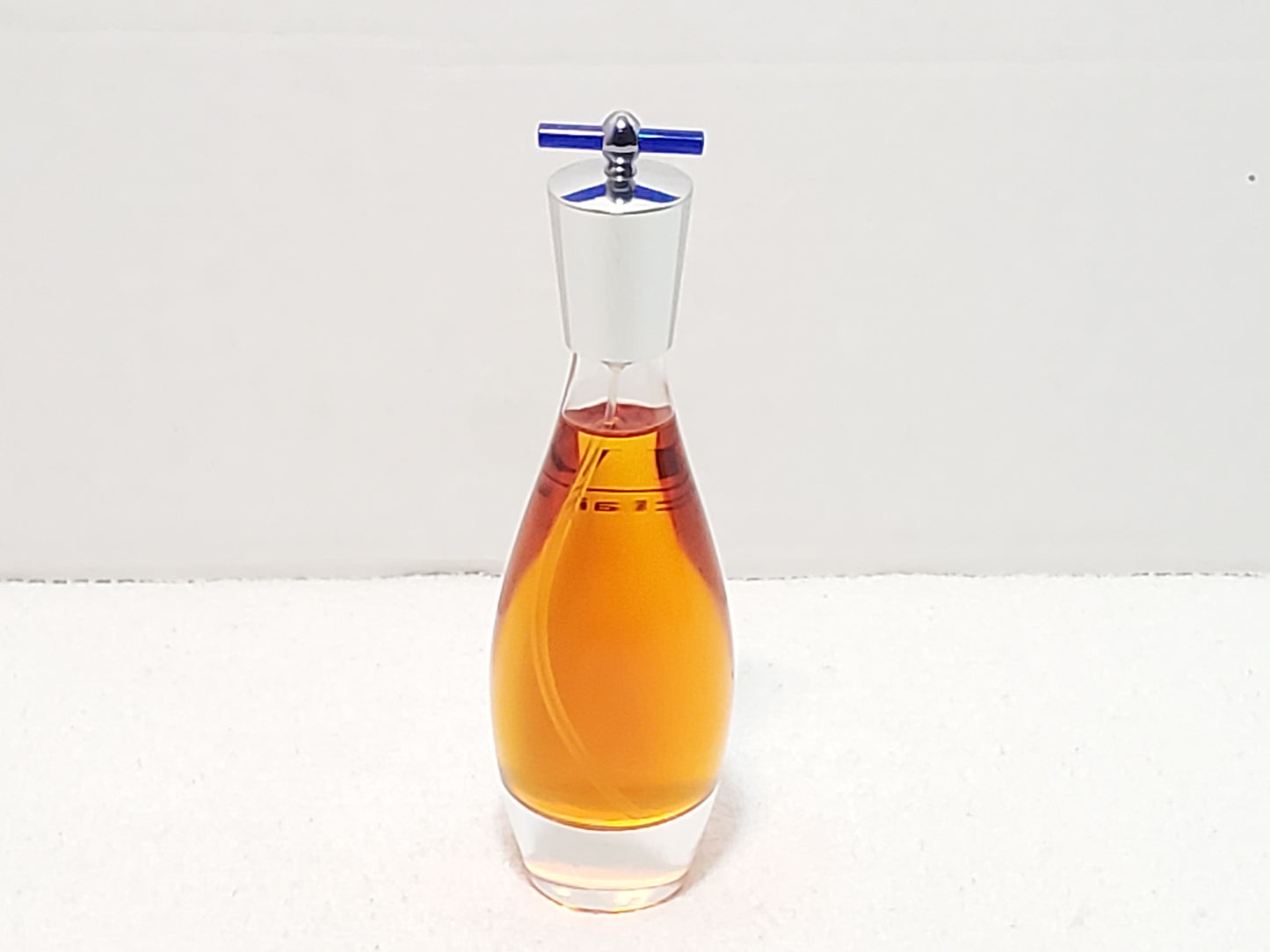Vintage Liz Claiborne Vivid Eau De Toilette EDT Spray 1.7 oz / 50ml Rare Perfume