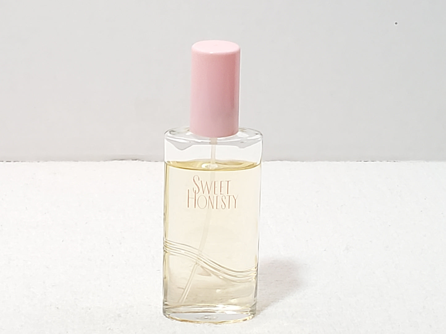 Vintage Avon Sweet Honesty Cologne Spray 1.7 oz / 50 ml 1999 Edition for Women