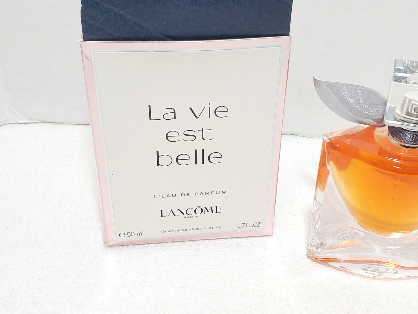 Lancome La Vie Est Belle Eau de Parfum for Women 1.7 oz Spray Batch Code 38L401