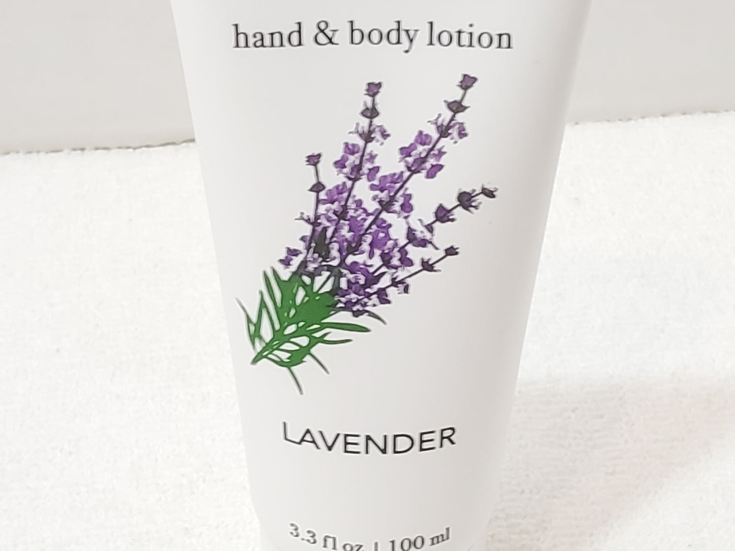 New Codi New York Hand & Body Lotion 3.3 oz / 100ml Lavender Squeeze Bottle