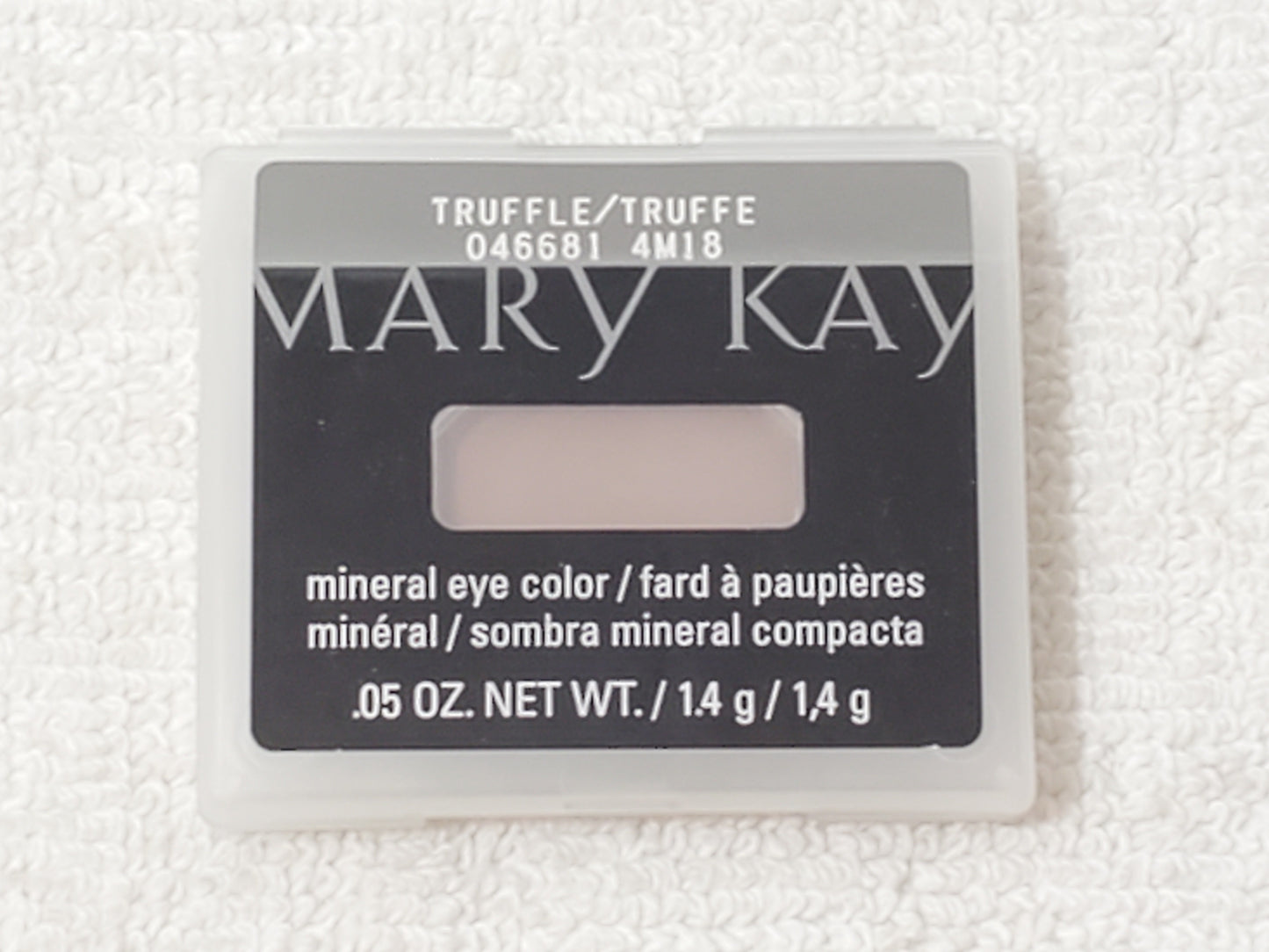 Mary Kay Truffle Mineral Eye Color P/N 046681 Batch Code 4M18 Women's .05 oz New