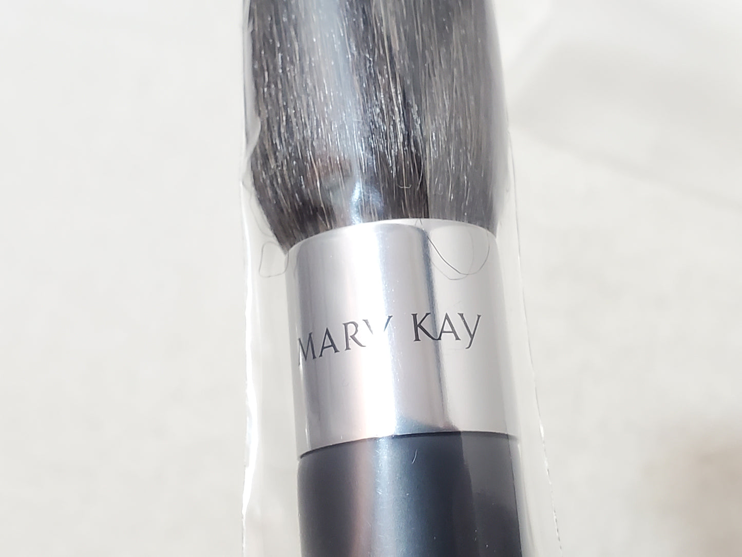 Mary Kay Mineral Powder Foundation Makeup Brush New in Sleeve Black Silver