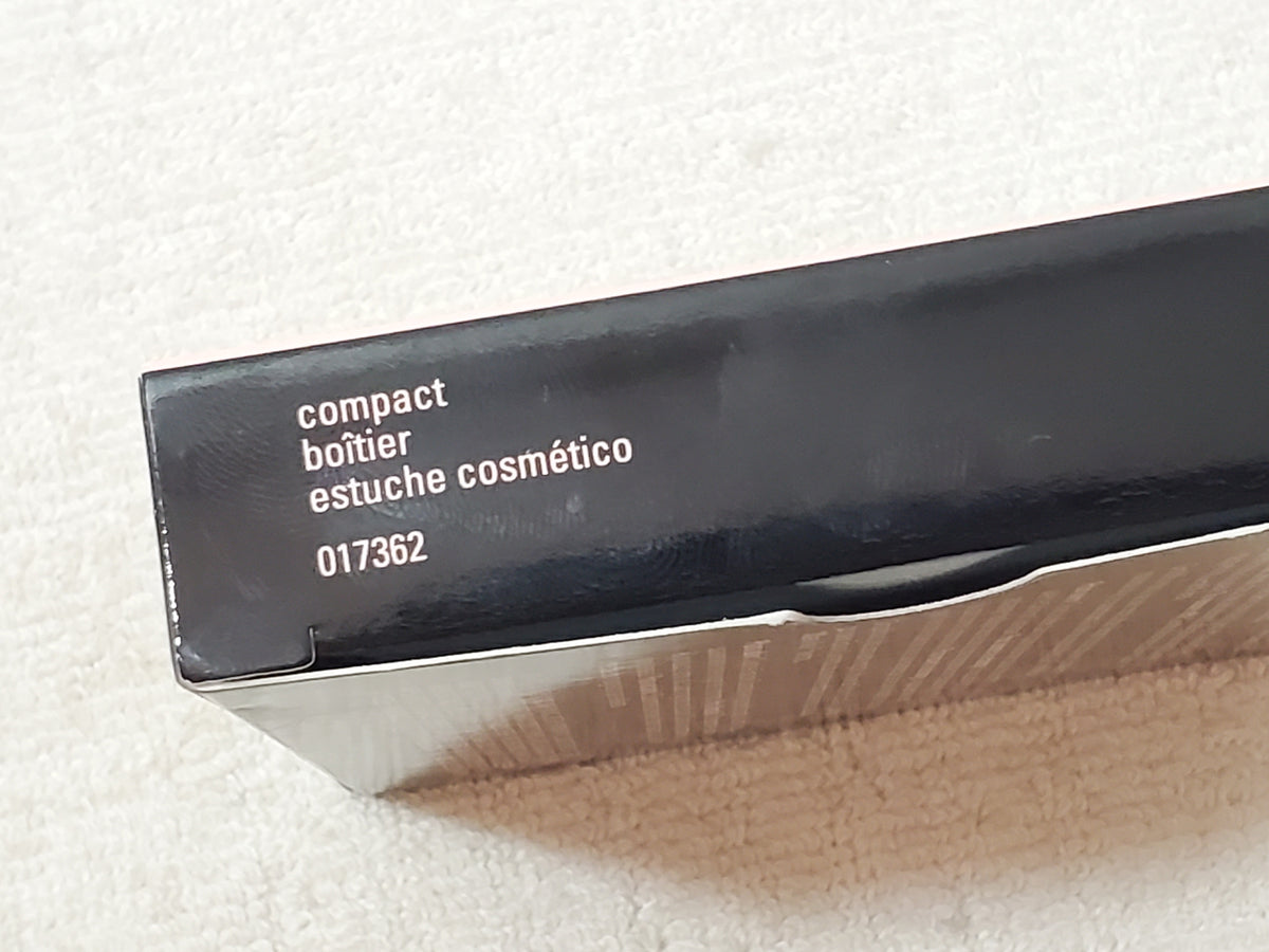 Mary Kay Black Magnetic Compact Mirror 017362 Unfilled NIB Refillable Cosmetic