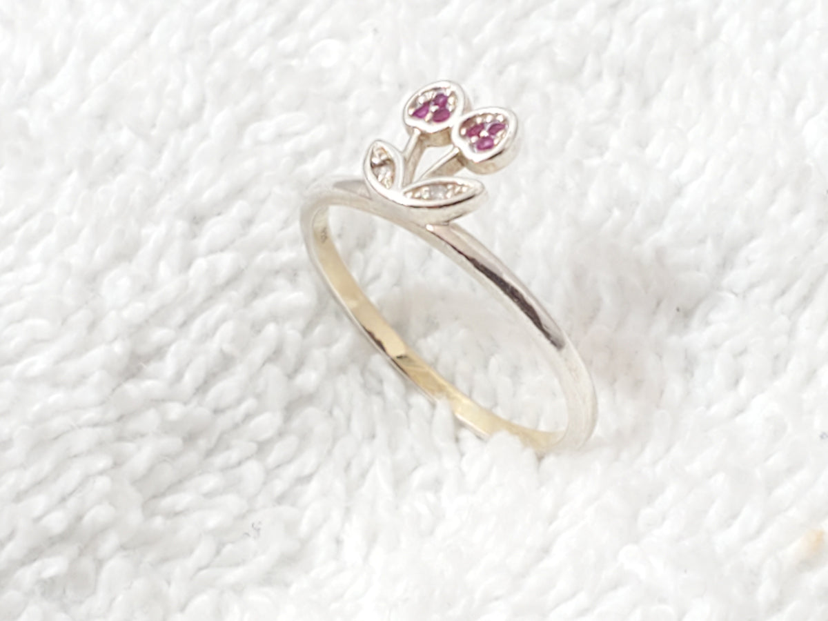 925 Sterling Silver Cherry Motif Ring Synthetic Rubies Diamond Accents Vinatge