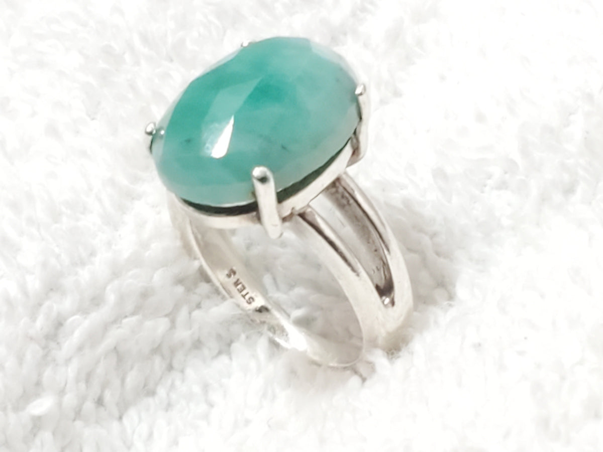 Vintage Sterling Silver Faceted Green Gemstone Solitaire Ring Split Shank Size 6