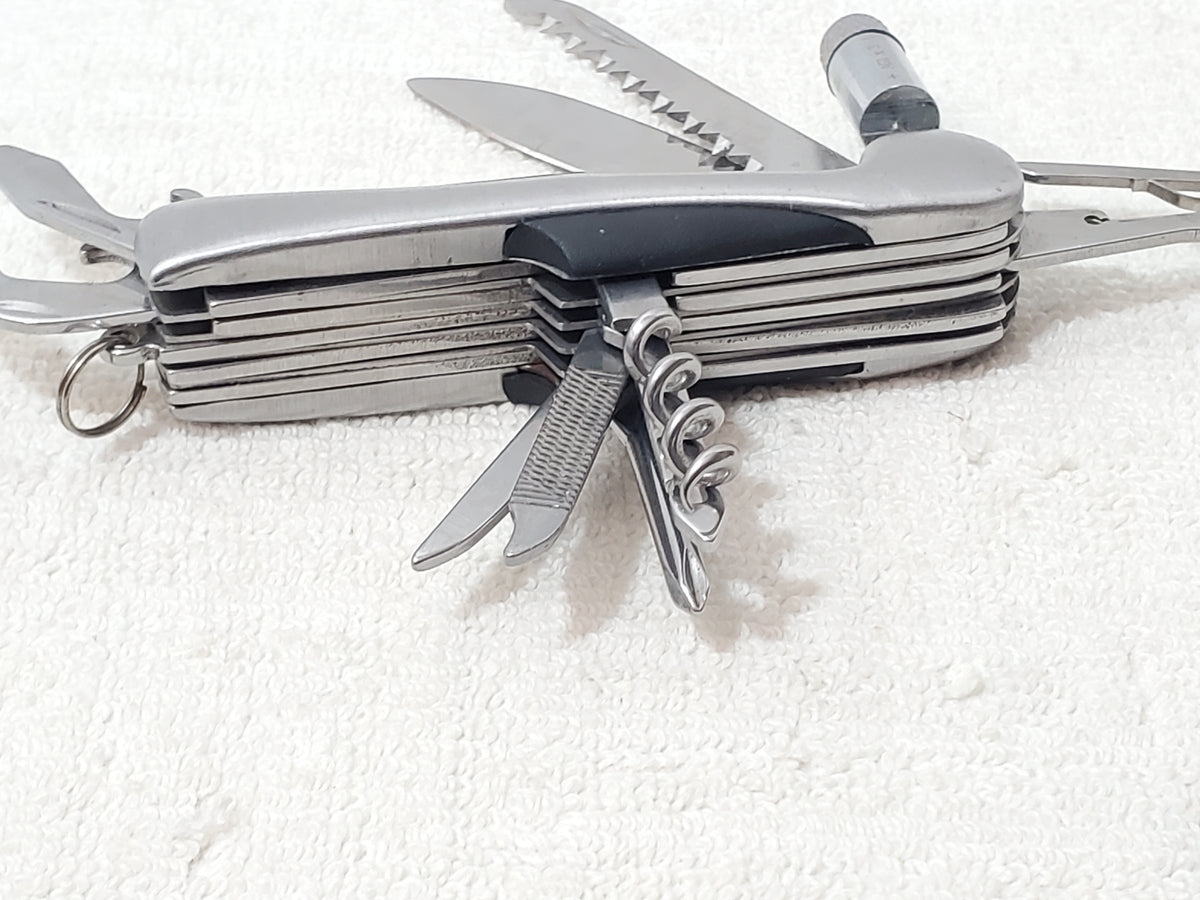 Journey's Edge Pocket Multi-Tool Stainless Steel Ergonomic Black Rubber Grip