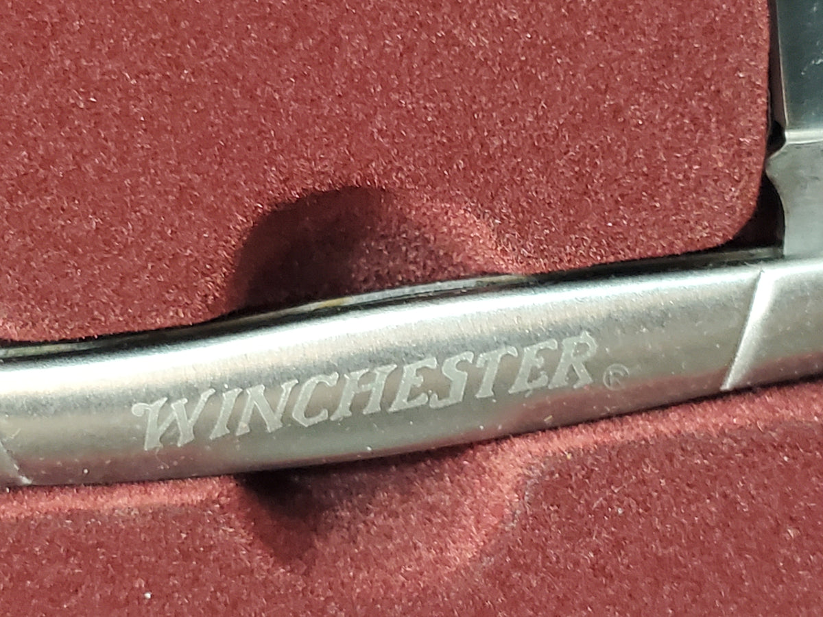 Winchester Limited Edition 2 Knife & Pin Stainless Steel Gift Set Collector Tin