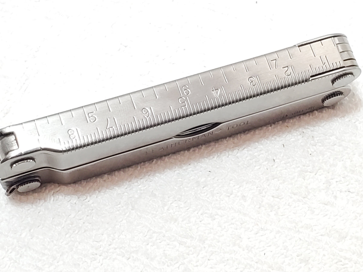 Vintage Leatherman Pocket Survival Tool Custom Engraving Leather Belt Sheath
