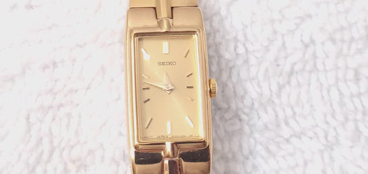 Vintage Seiko Tank Women's Quartz Petite Watch One Jewel Gold Plated