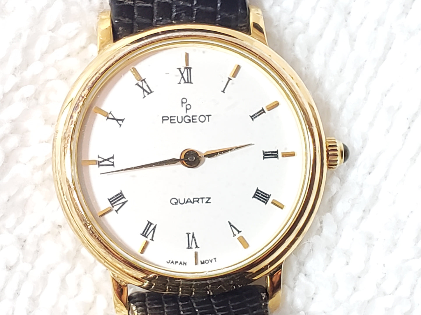 Vintage Peugeot Women's Watch Gold Tone Roman Numeral White Dial Lizard Grain