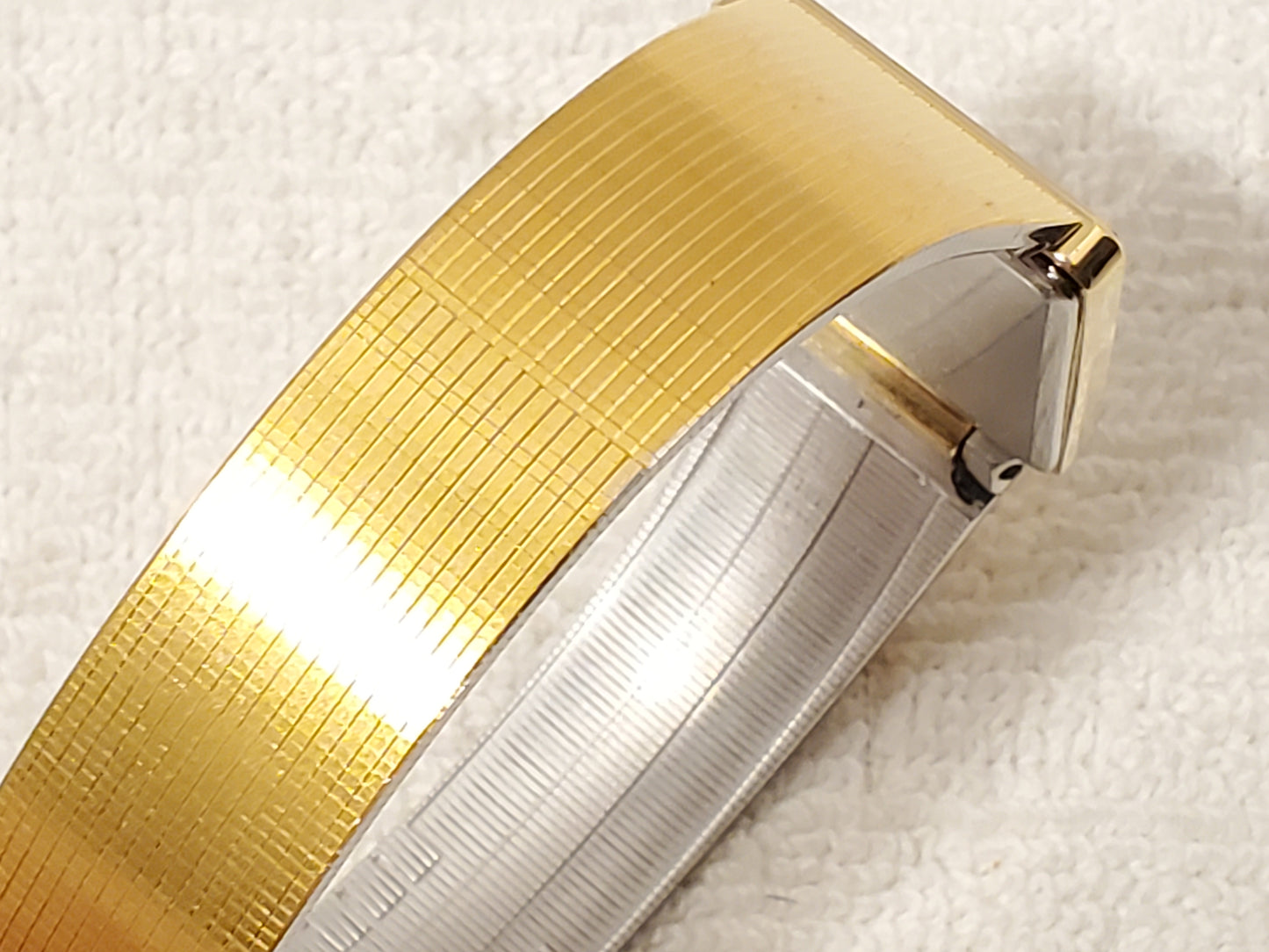 Vintage Seiko Men's One Diamond Dial Gold Plated Tank Watch Five Jewels S Steel